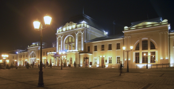 Dworzec PKP w Tarnowie, fot. Krzysztof Gzyl; dzięki uprzejmości TCI