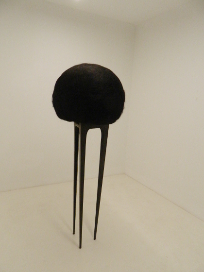 Nguyen Huy An, „Hair on Table”, 2015, Hrant Dink Foundation and Agos, fot. Ł. Białkowski