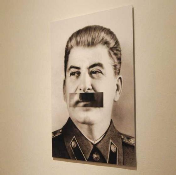 Jarosław Kozłowski, &quot;Empatia pana Hitlera pana Stalina i vice versa&quot;, 2011