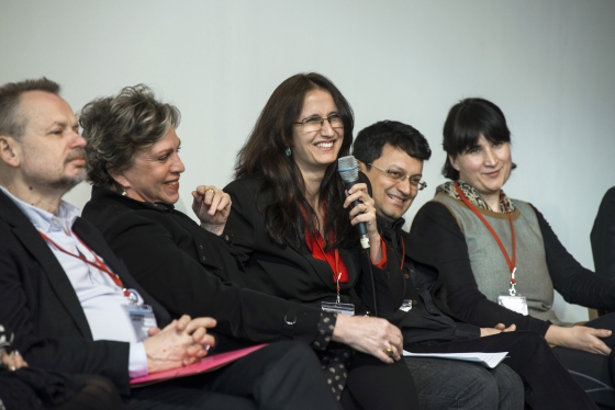 Piotr Piotrowski, Irit Rogoff, Nancy Adajana, Ranjit Hoskote, Suzana Milevska © Marcus Lieberenz / Haus der Kulturen der Welt