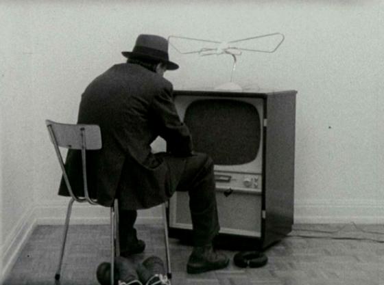 Gerry Schum, „Identifications”, („Filz-TV” de Joseph Beuys), 1970, Coll Mnam/Cci, Centre Pompidou